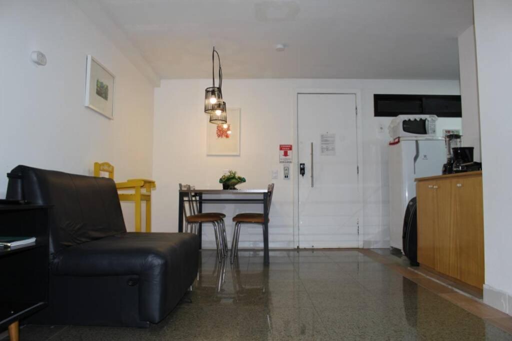 13 Flat Beira Mar Com Energia, Vaga, 3 Camas, Wi-Fi E Ar Apartment Fortaleza  Exterior photo