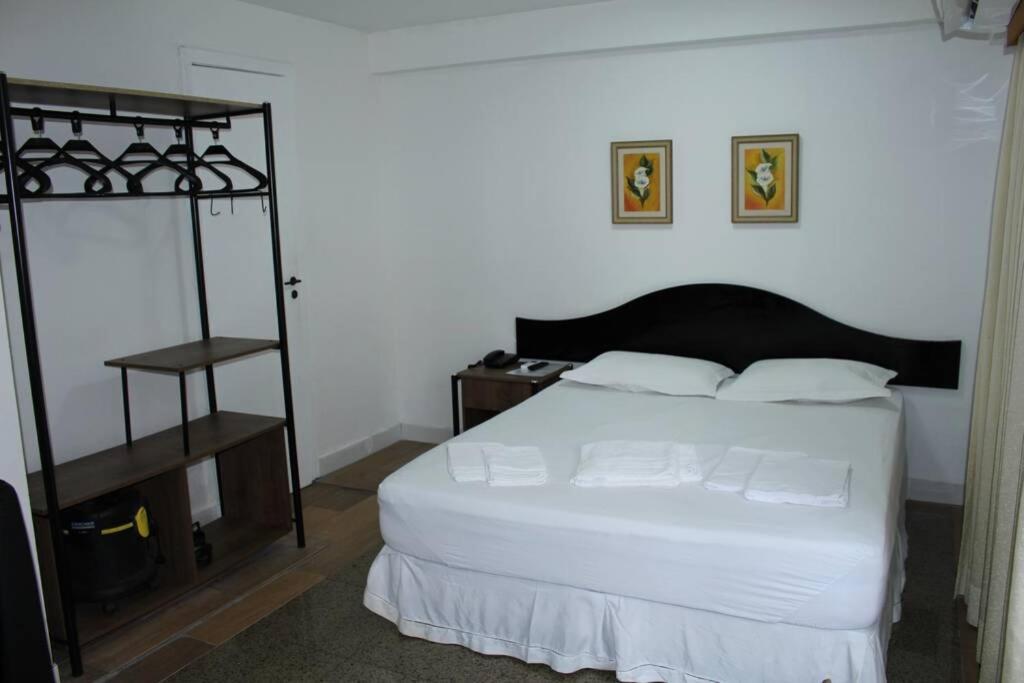 13 Flat Beira Mar Com Energia, Vaga, 3 Camas, Wi-Fi E Ar Apartment Fortaleza  Exterior photo