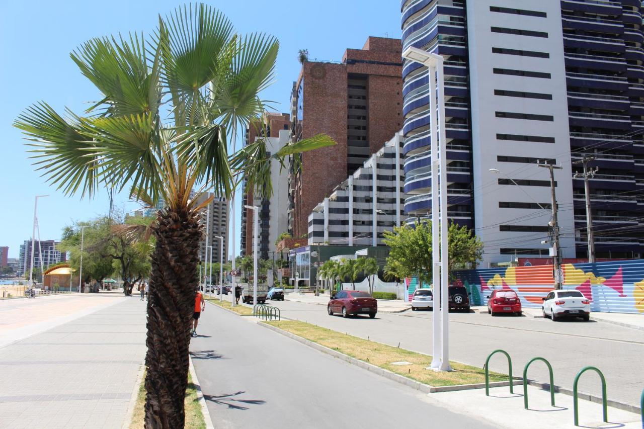 13 Flat Beira Mar Com Energia, Vaga, 3 Camas, Wi-Fi E Ar Apartment Fortaleza  Exterior photo