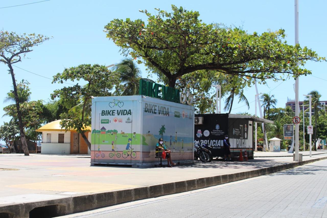 13 Flat Beira Mar Com Energia, Vaga, 3 Camas, Wi-Fi E Ar Apartment Fortaleza  Exterior photo